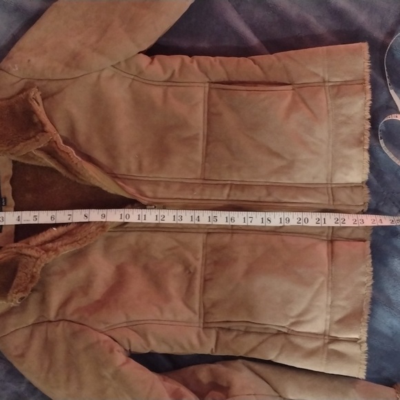 Jacket - Picture 5 of 6